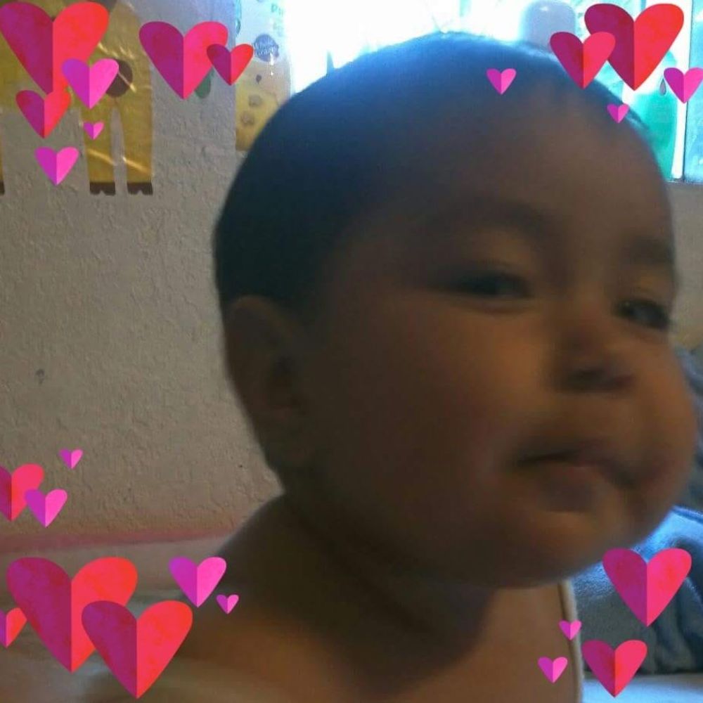 Meet your Posher, Adela